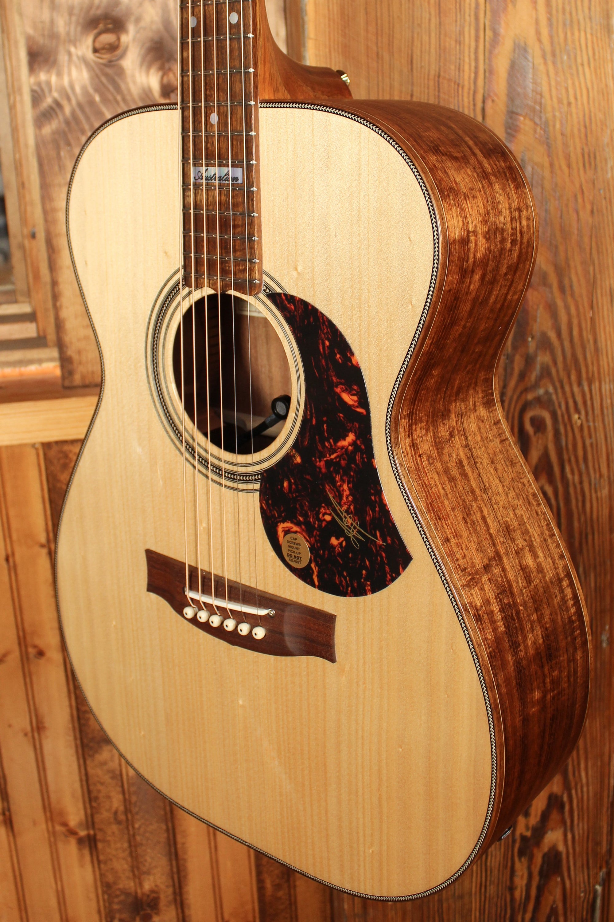 Maton EA808 Australian Series Guitar Bunya and Australian Blackwood ID-13792 - Artisan Guitars