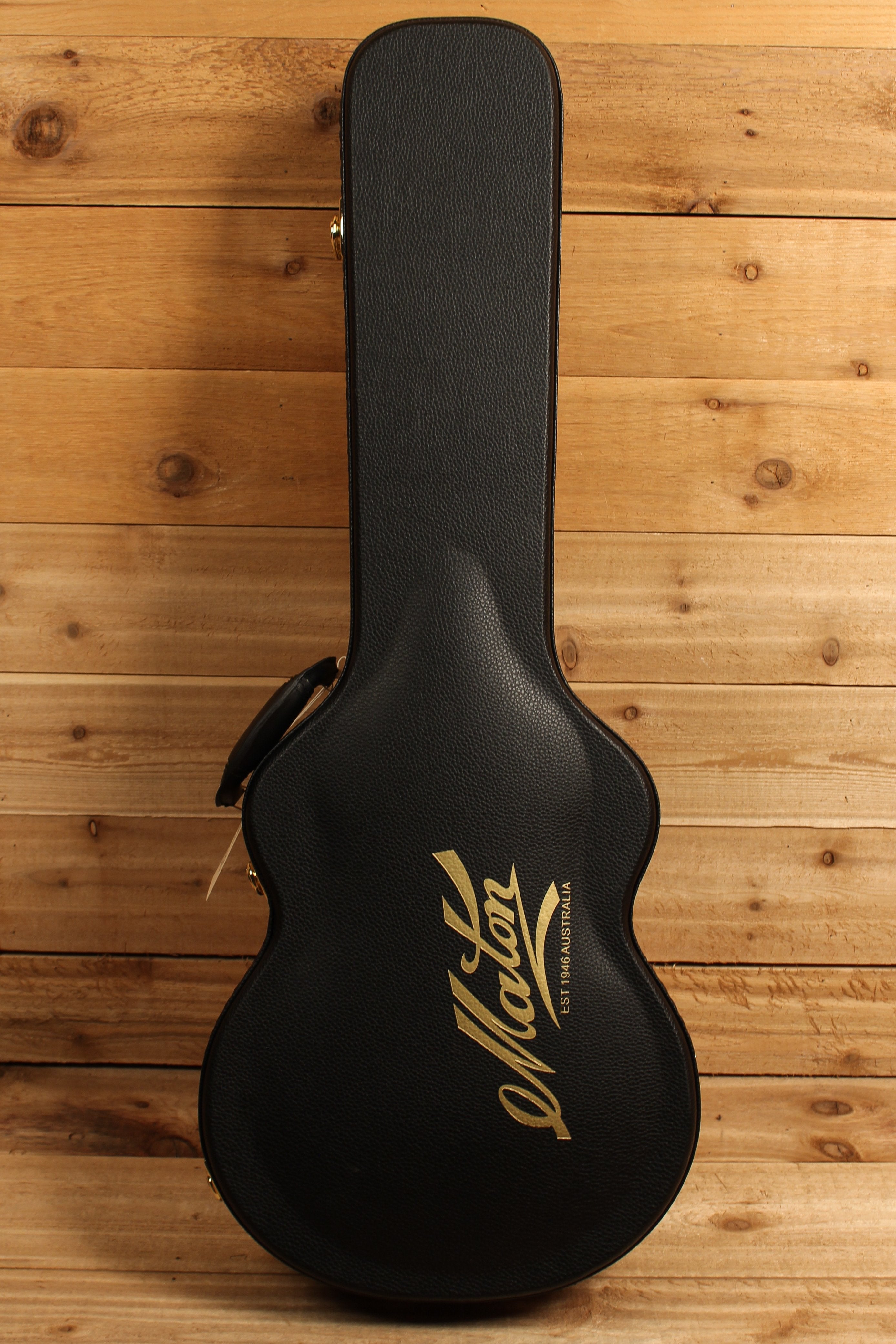 Maton EMBW6 Mini Guitar w/ Blackwood Top, Back & Sides & AP5 Pro Pickup Pre-Owned 2019 ID-13549 - Artisan Guitars