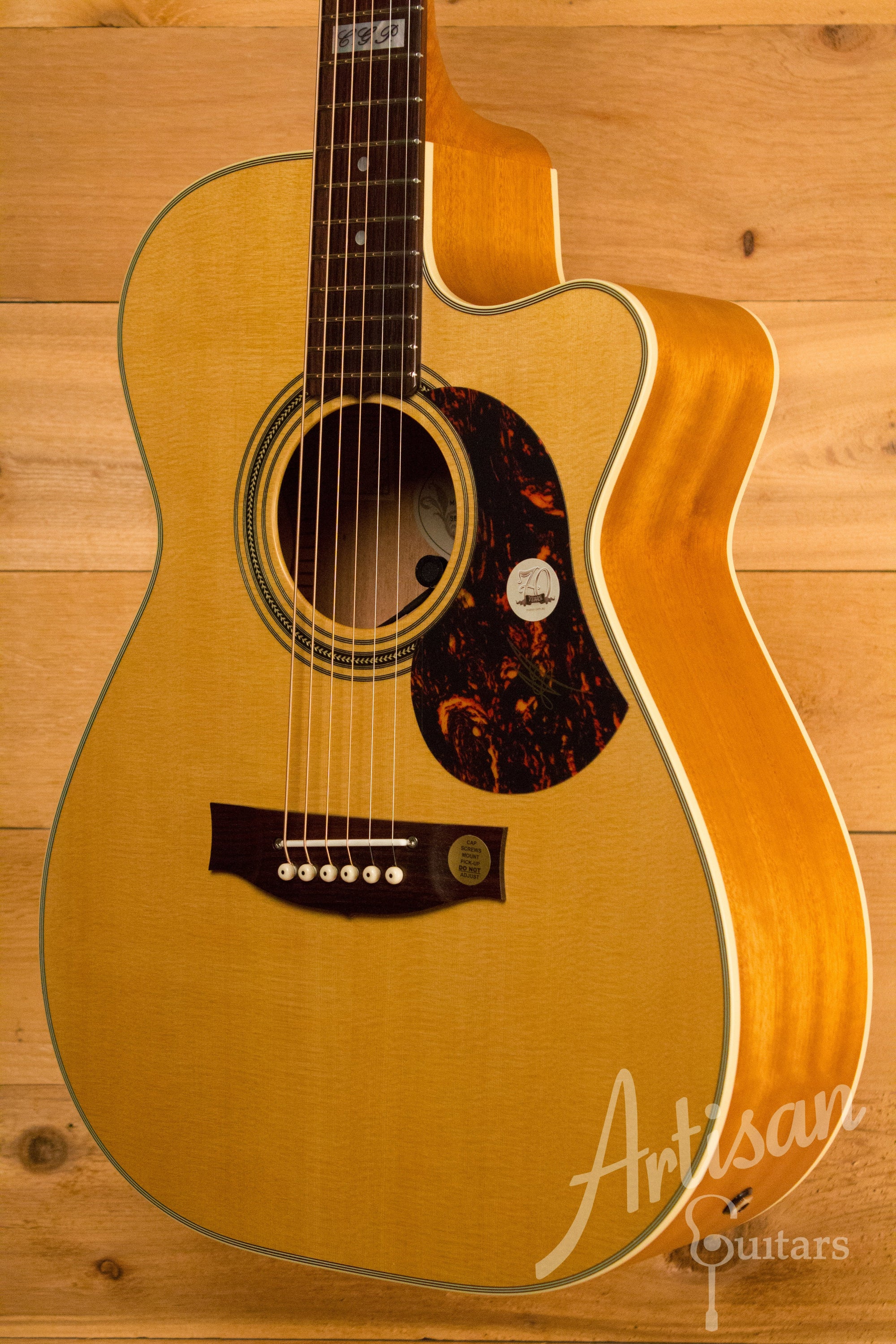 Maton EBG 808C TE Tommy Emmanuel Signature Guitar Cutaway ID-11269 - Artisan Guitars