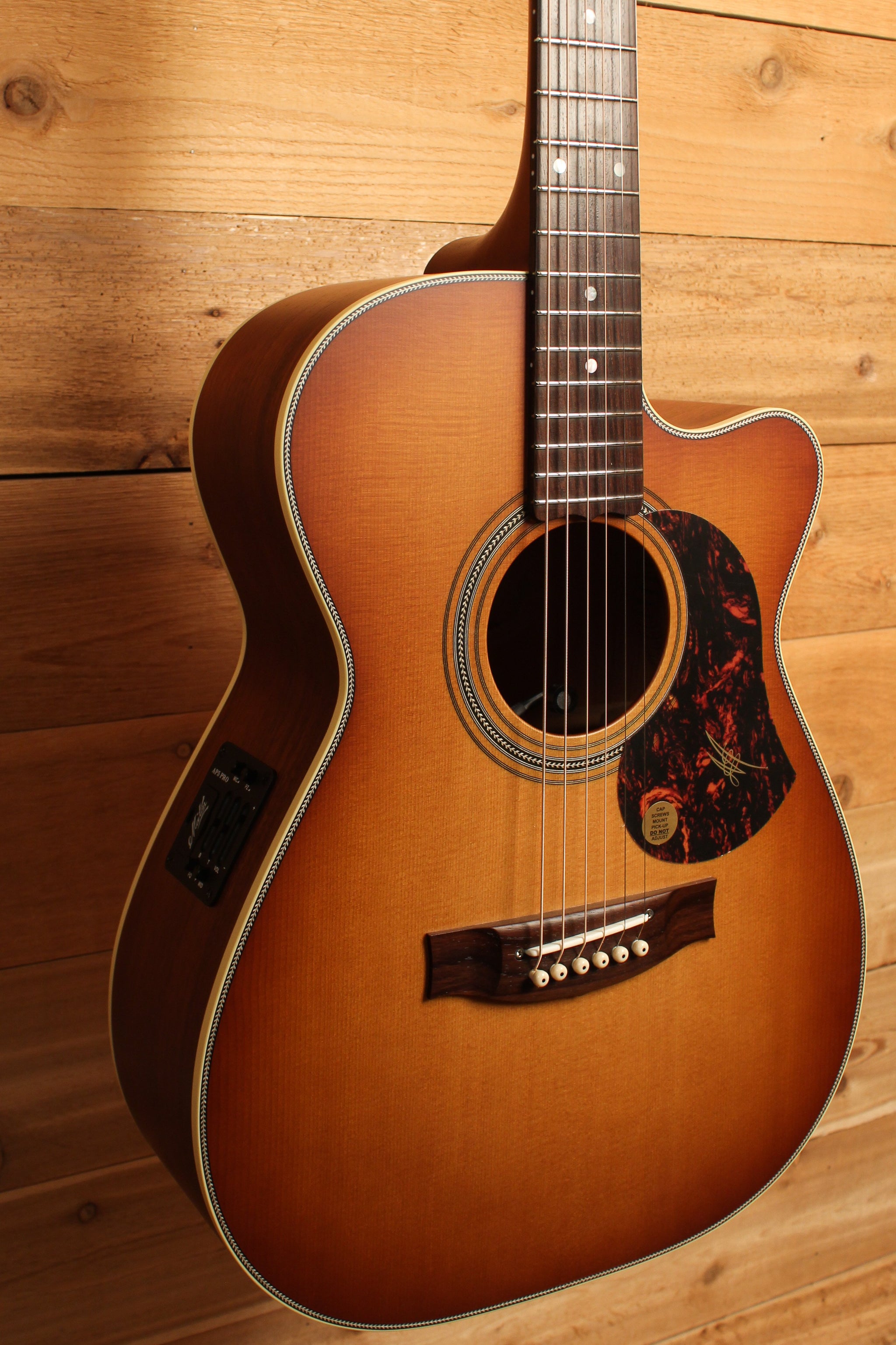 Maton EBG808C Nashville Series Sitka Spruce and Blackwood, Vintage Amber Sunburst and Cutaway ID-13078 - Artisan Guitars