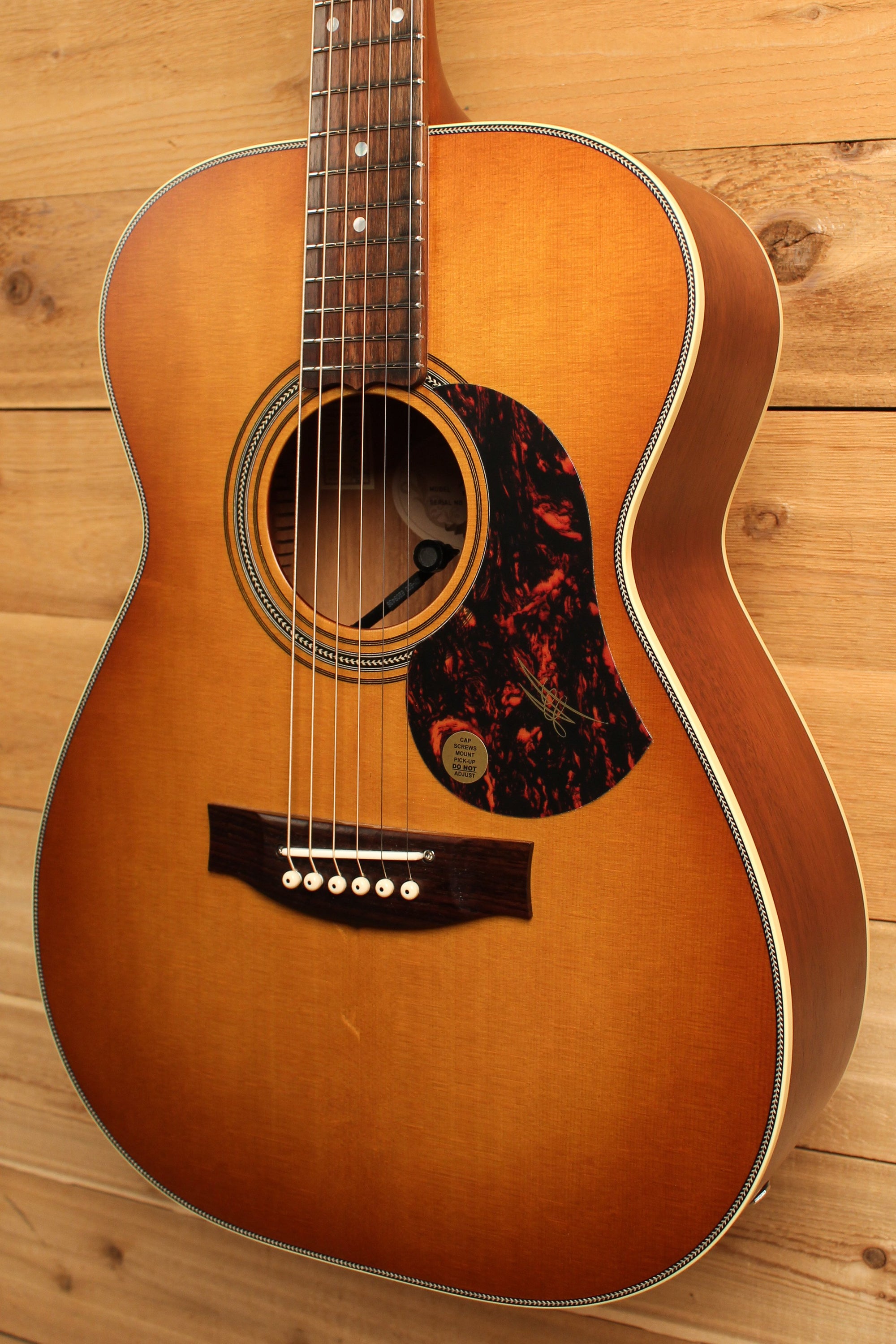 Maton EBG808 Nashville Series Sitka Spruce & Blackwood w/ Vintage Amber Sunburst Finish ID-13254 - Artisan Guitars