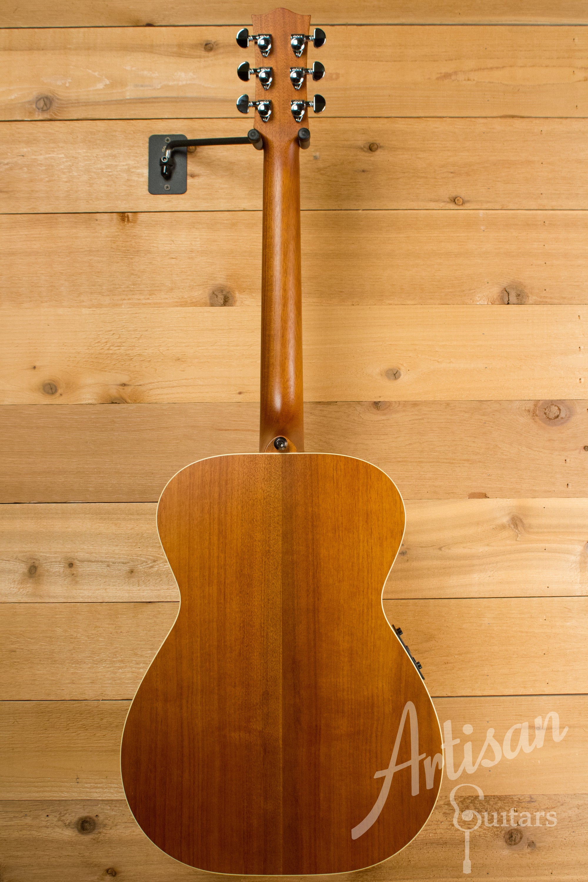 Maton EBG 808 TE Tommy Emmanuel Signature Guitar ID-11058 - Artisan Guitars