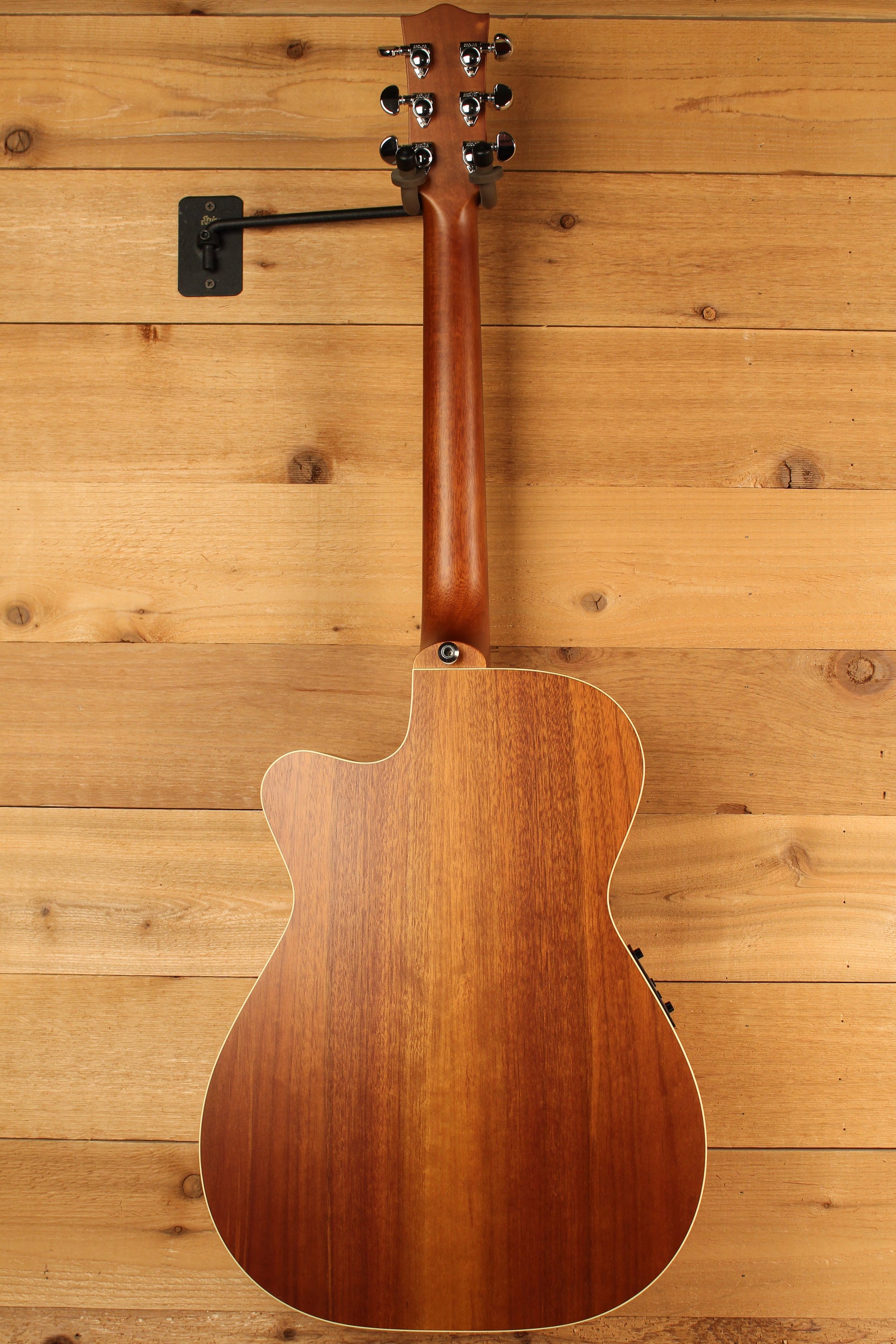 Maton EBG 808C TE Tommy Emmanuel Signature Guitar Cutaway ID-13612 - Artisan Guitars