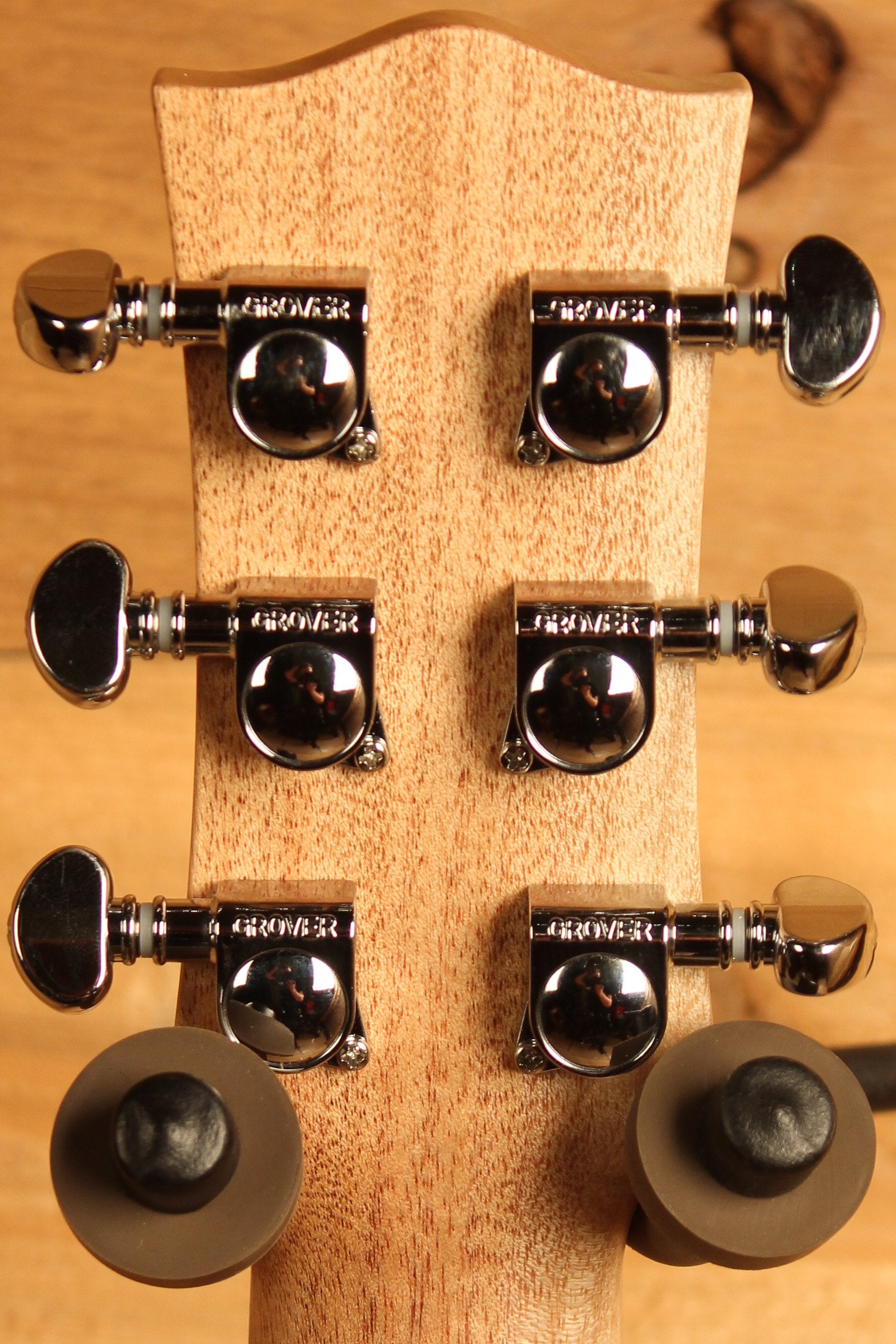 Maton EMBW6 Mini Guitar w/ Blackwood Top, Back & Sides and AP5 Pro Pickup System ID-13088 - Artisan Guitars