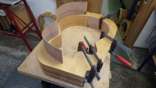 Maton Custom Shop Jumbo Guitar Cutaway with Sitka Spruce and Fiddleback Blackwood ID-11065 - Artisan Guitars