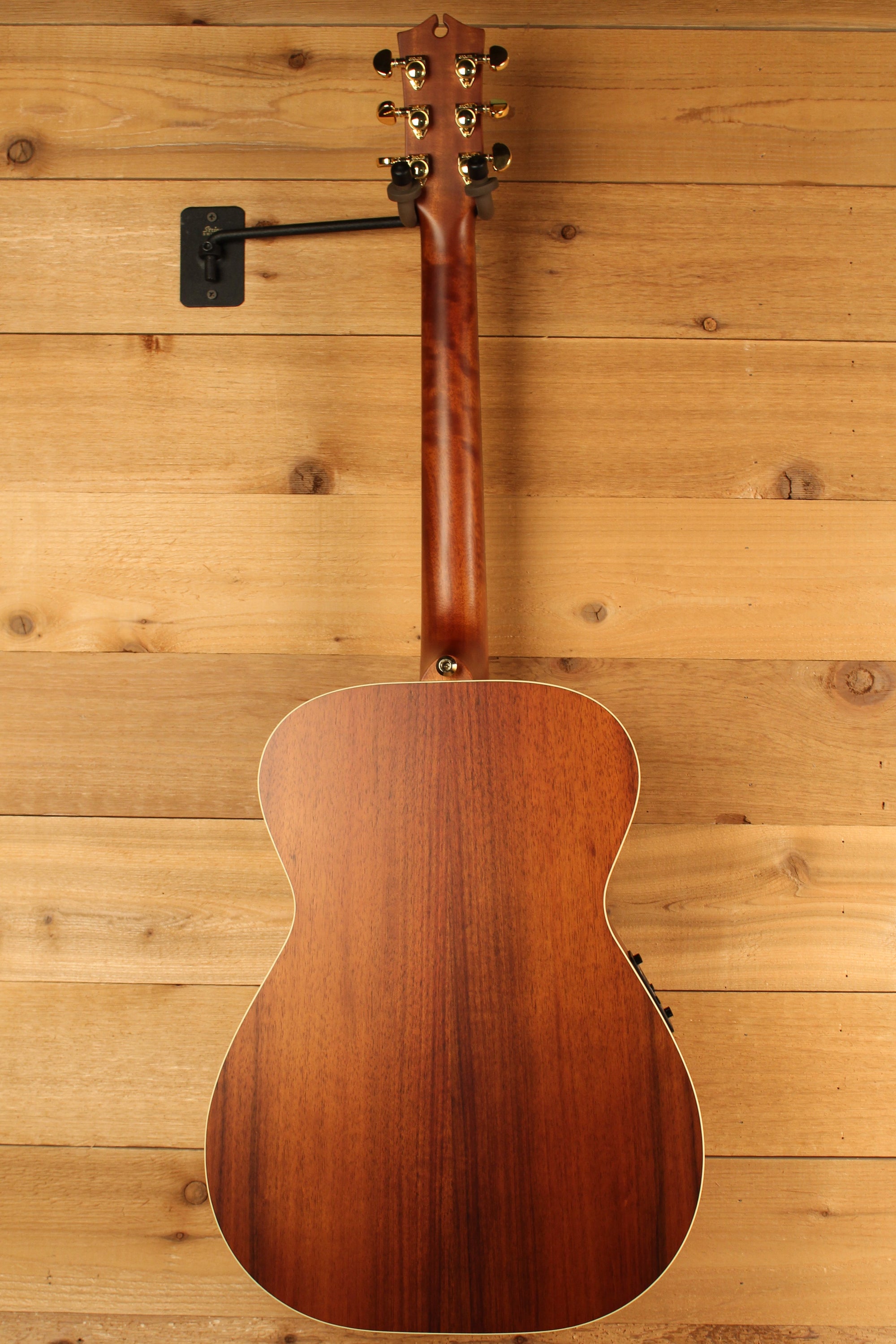 Maton EBG808 Nashville Series Sitka Spruce & Blackwood w/ Vintage Amber Sunburst Finish ID-13254 - Artisan Guitars