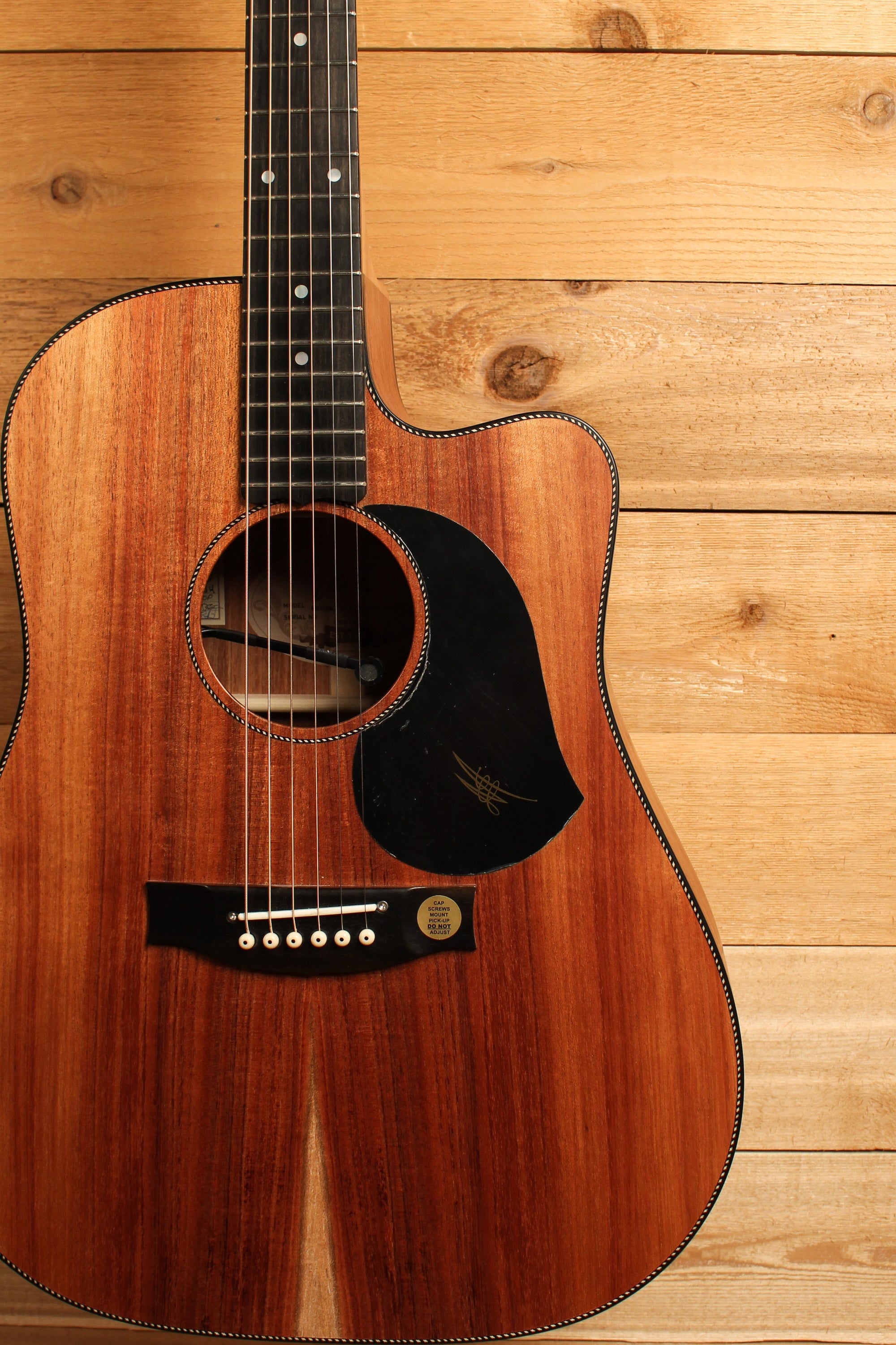 Maton EBW70C Blackwood Dreadnought w/ AP5 Pro ID-13227 - Artisan Guitars