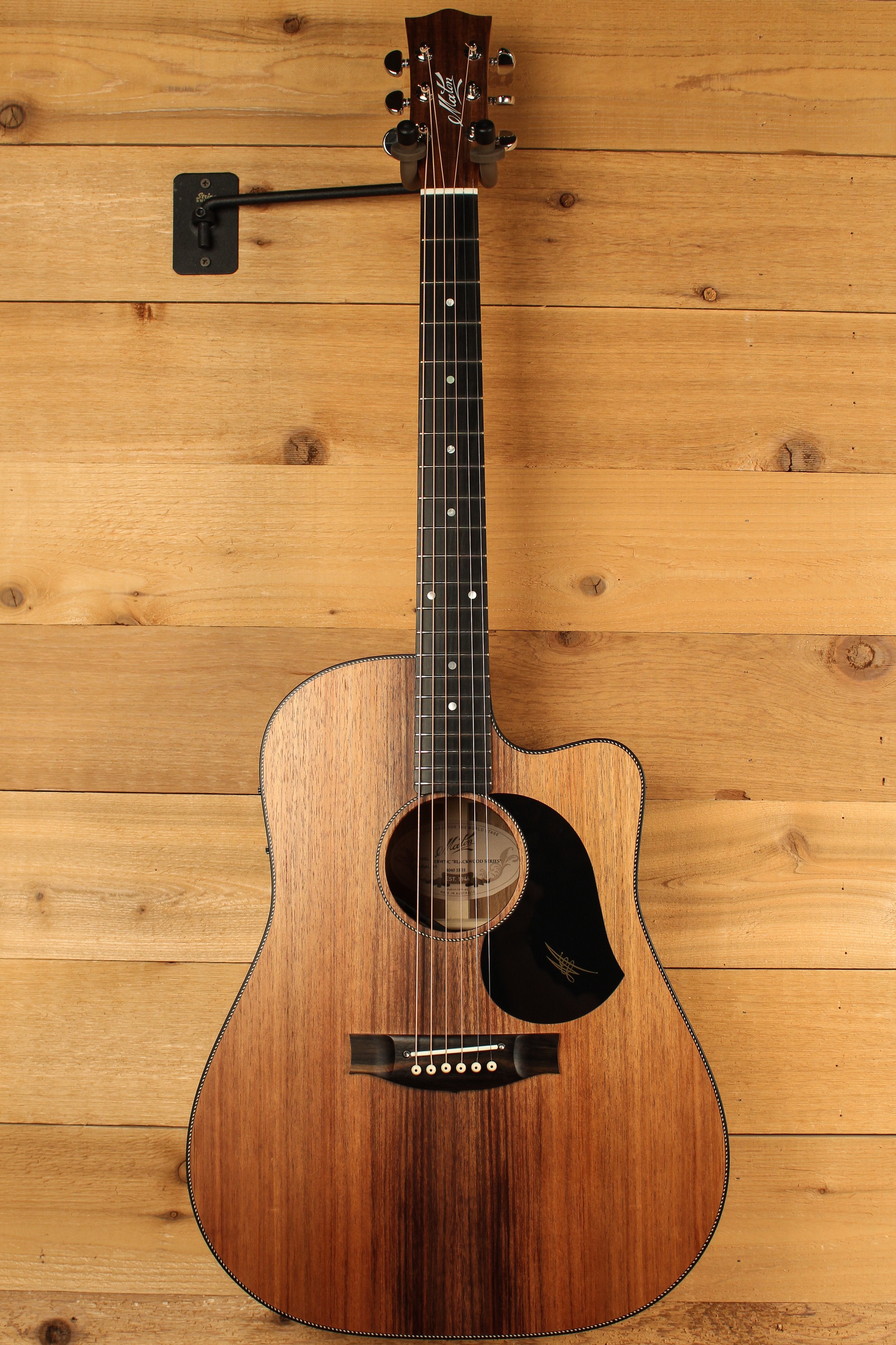 Maton EBW70C Blackwood Dreadnought w/ AP5 Pro Pre-Owned 2018 ID-13632 - Artisan Guitars