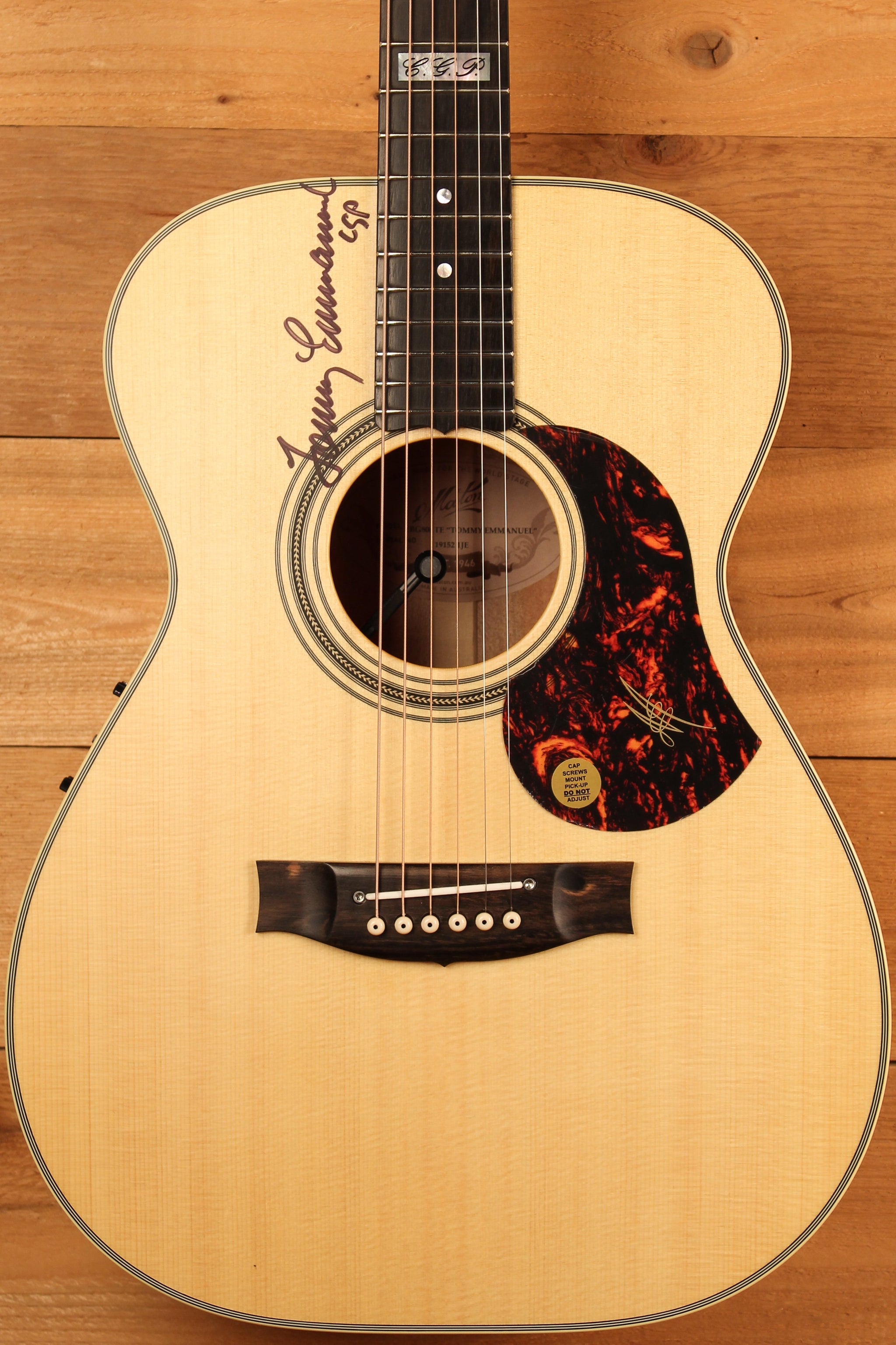 Maton EBG 808 TE Tommy Emmanuel(Signed) Signature Guitar ID-13438 - Artisan Guitars
