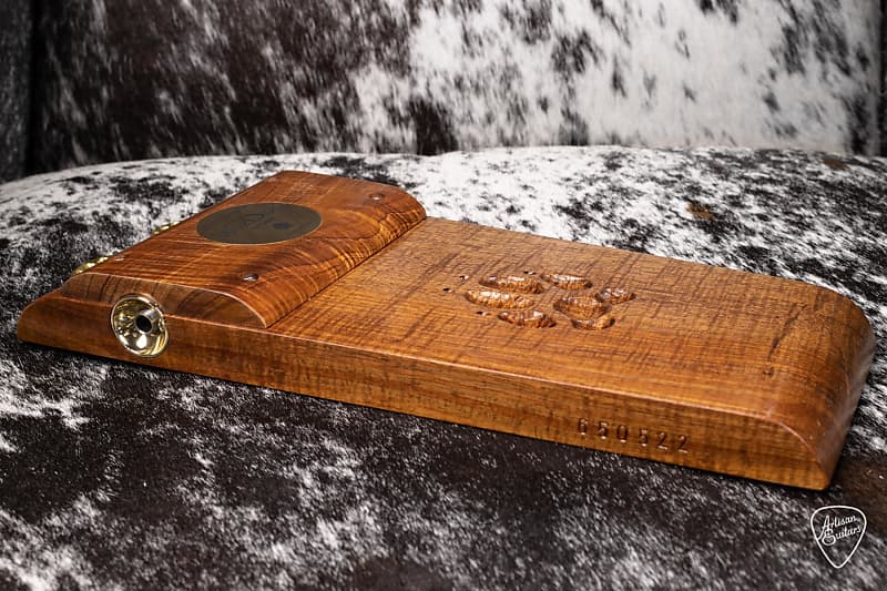 Wild Dog Custom Shop BlackWolf Stomp Box - 16385